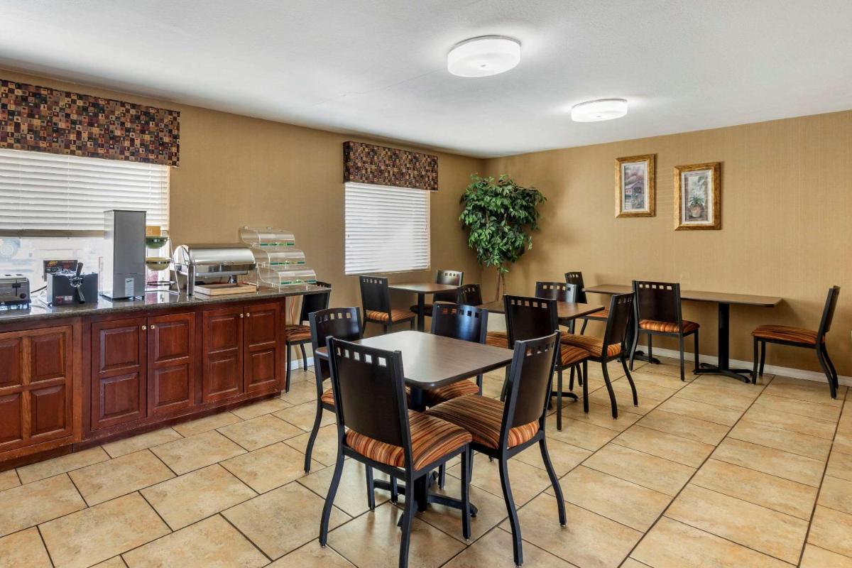 Quality Inn Russellville I-40 - Housity