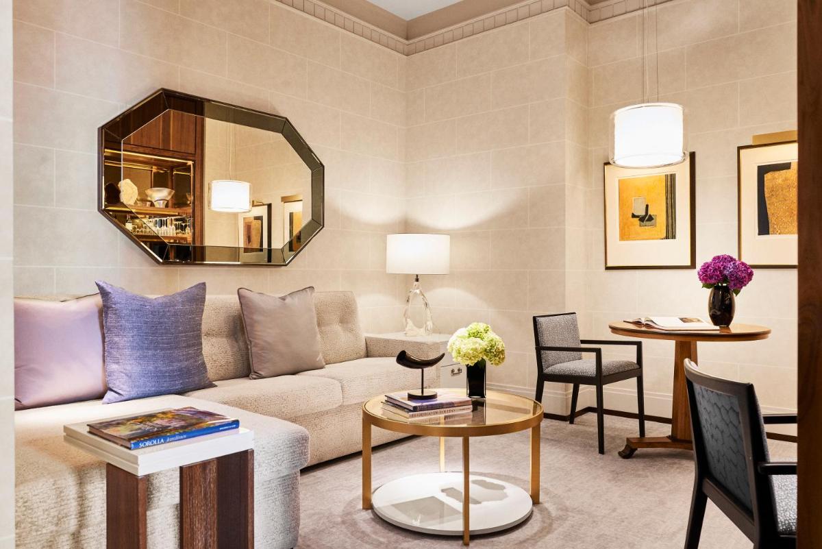 Zona de estar de Four Seasons Hotel Madrid