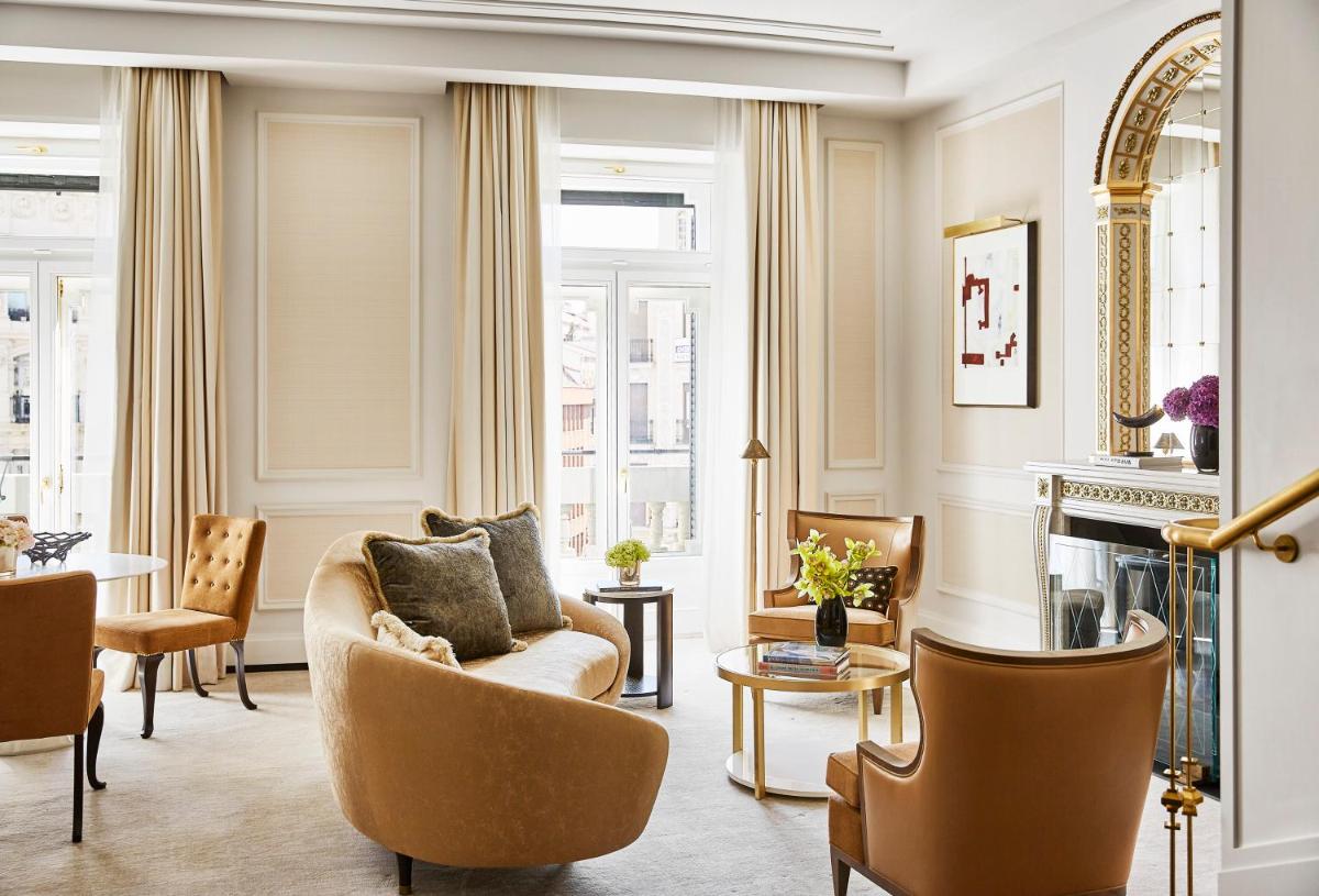 Zona de estar de Four Seasons Hotel Madrid
