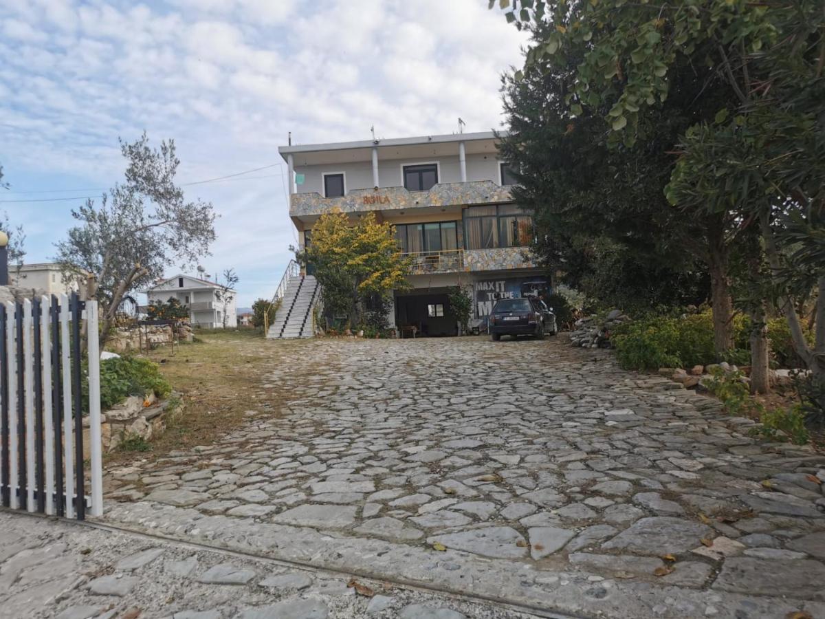 Hotel Bora - Housity