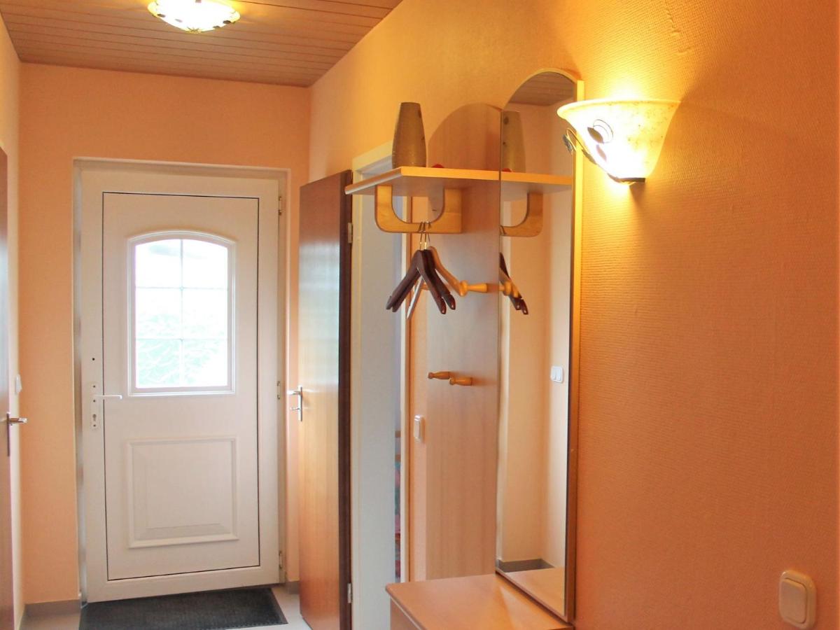 Holiday home in Dorf Gutow with garden - Housity