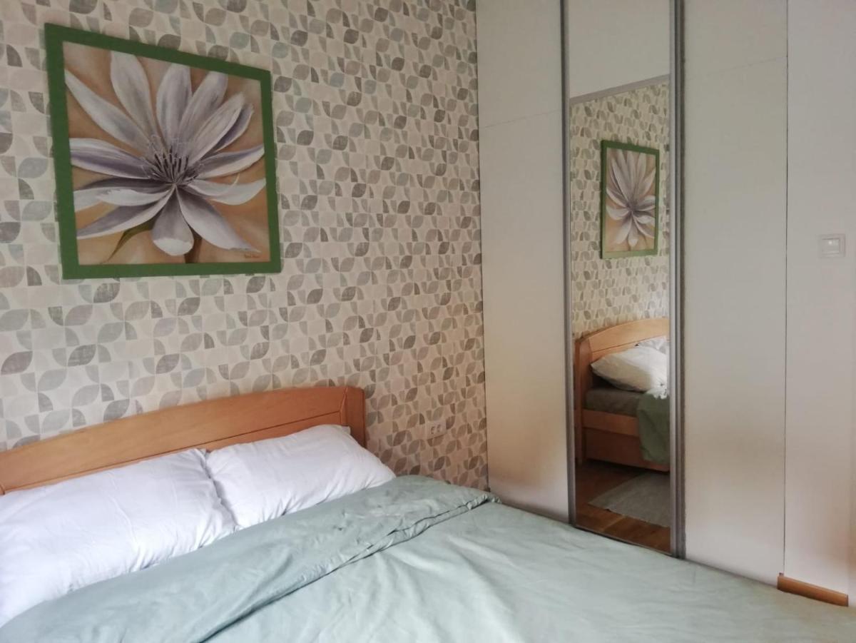 The Best 2-Bedroom Central Belgrade Apt - FREE private Parking - Housity