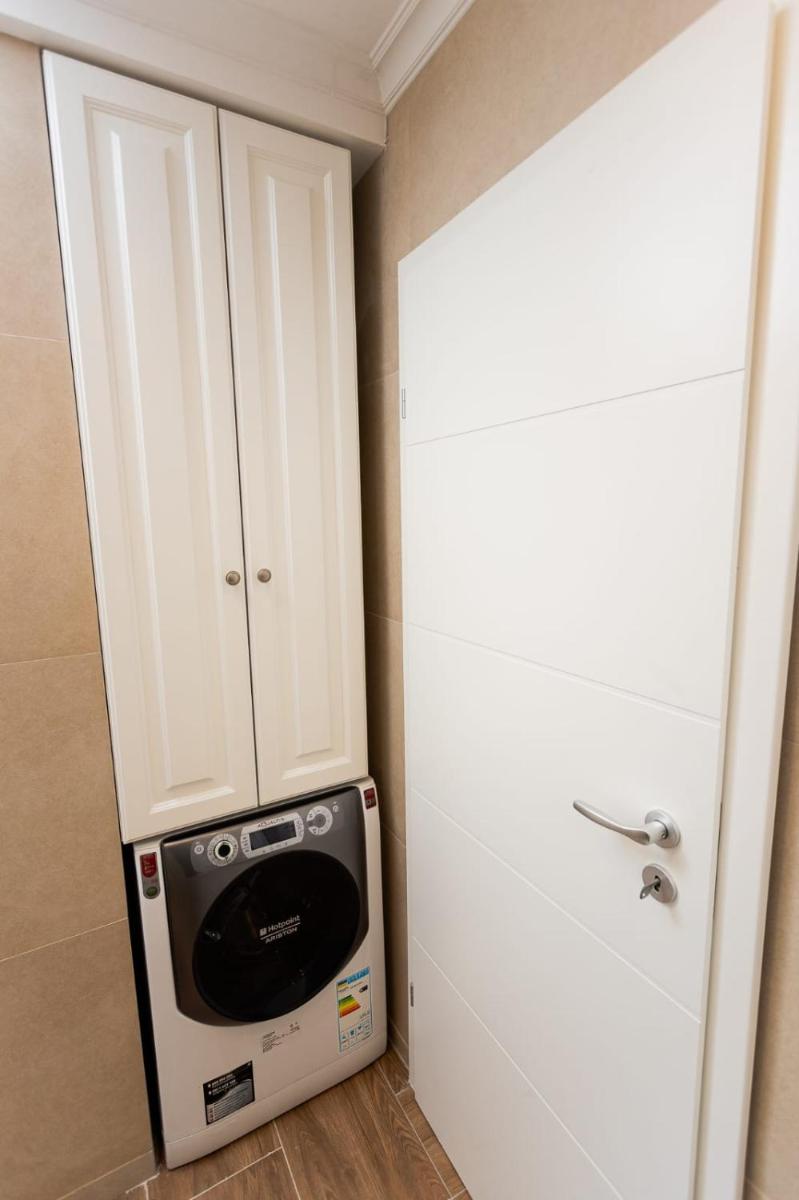 Apartament Carolyne - Housity