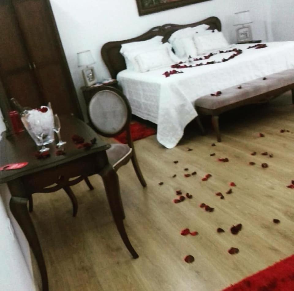 Master Hotel - Housity