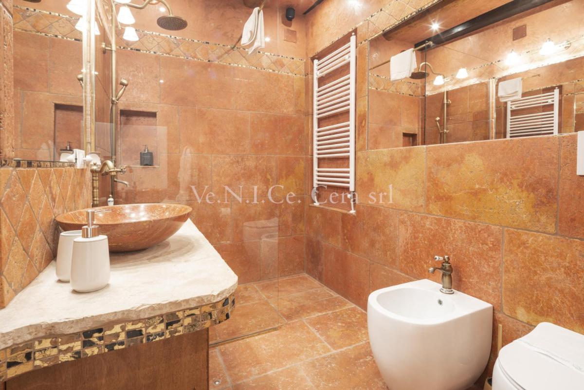 Ve.N.I.Ce. Cera Ca' del Gondoliere - Housity