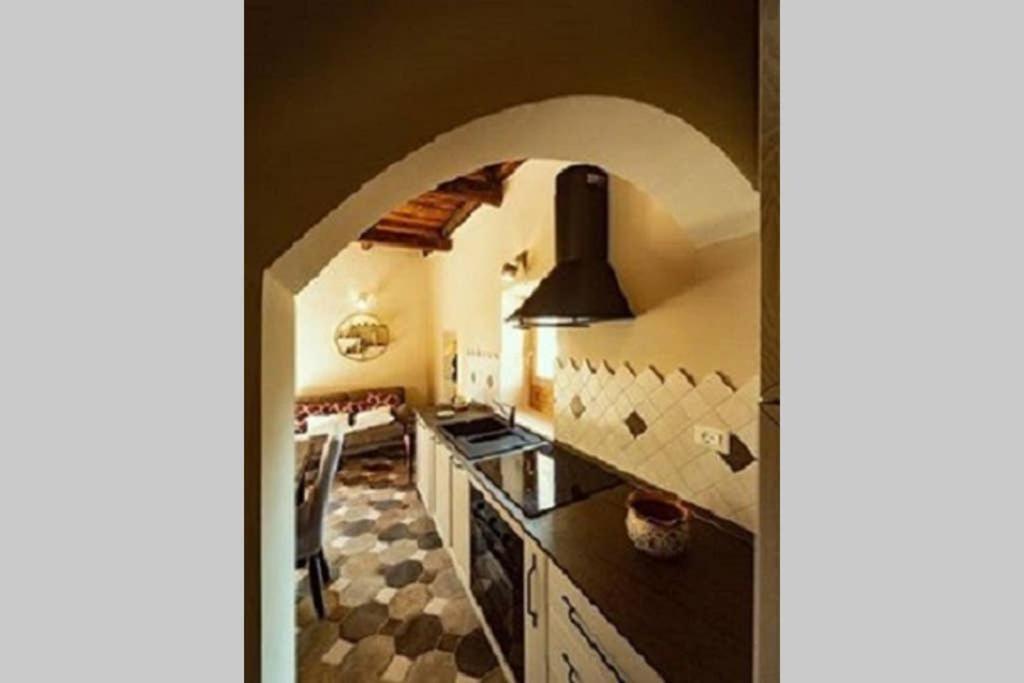 Suitetrails - Torre medievale Il Castellaccio
