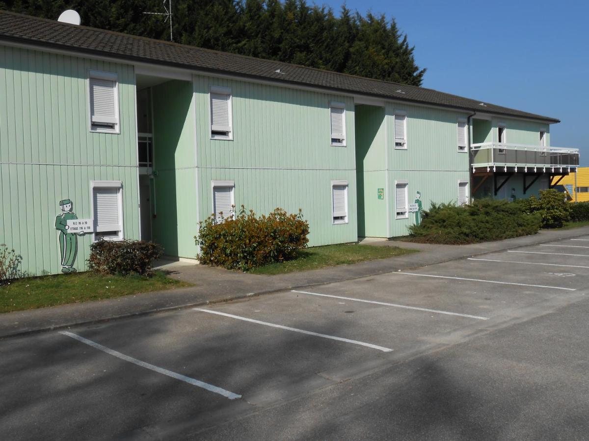 Brit Hôtel Essentiel Limoges Nord Calme, Parking gratuit, accès rapide A20 - Housity