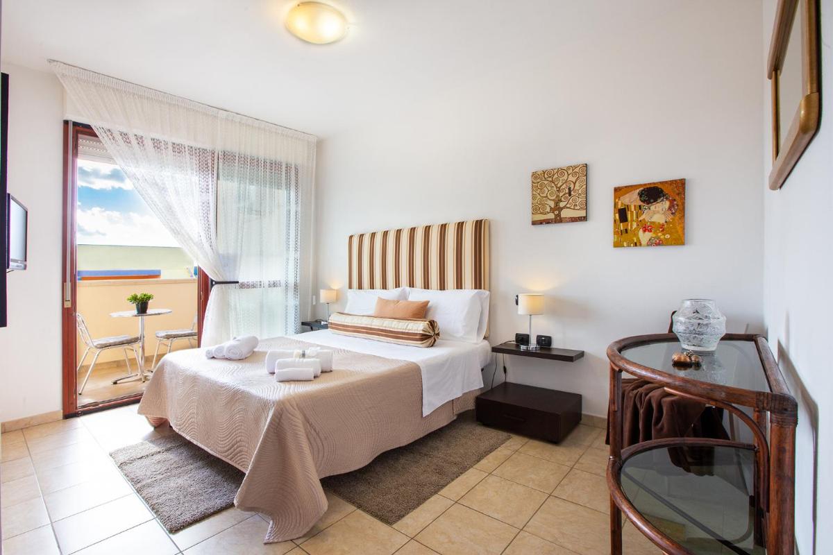 Sun&Sardinia - Housity