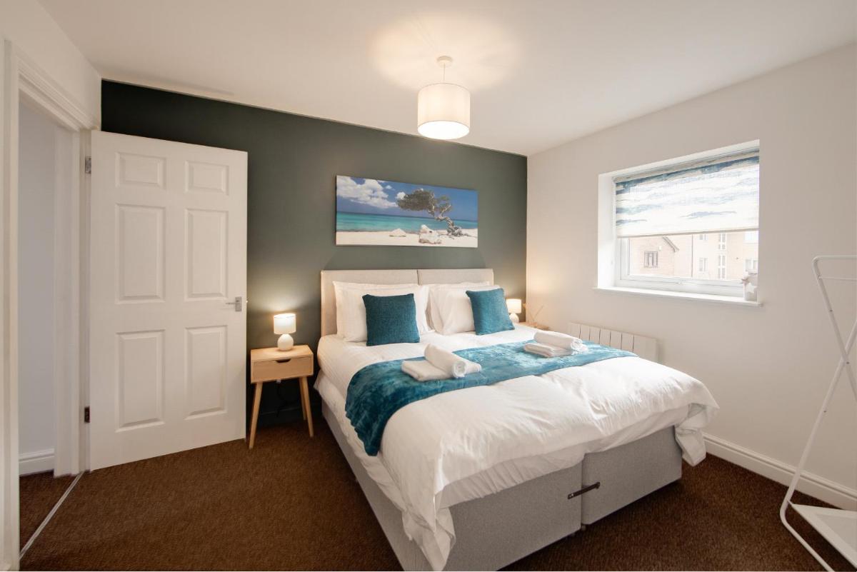 Ashford Getaway - FREE PARKING - SUPERFAST WIFI - NETFLIX - DESIGNER OUTLET CENTRAL - Housity
