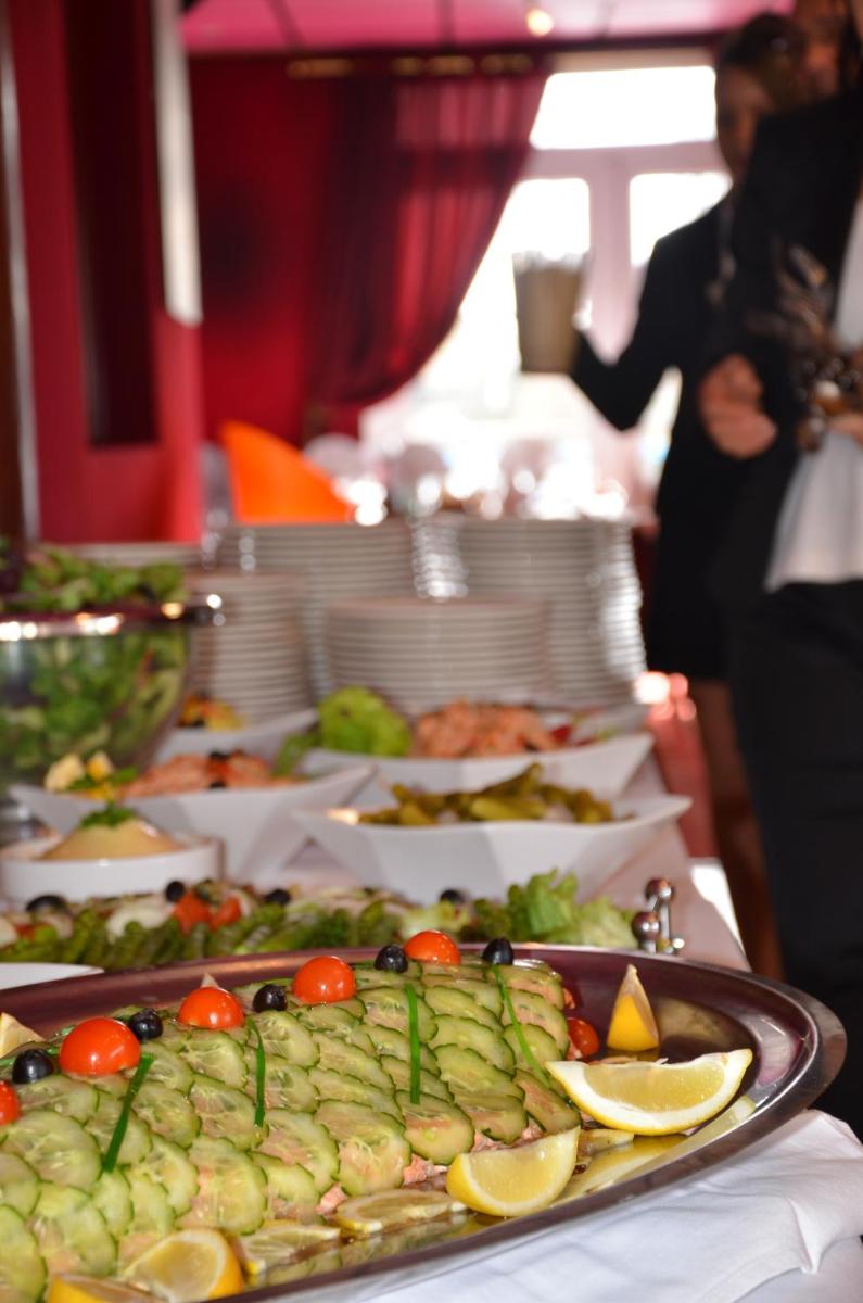 Nourriture dans l'hôtel ou à proximité