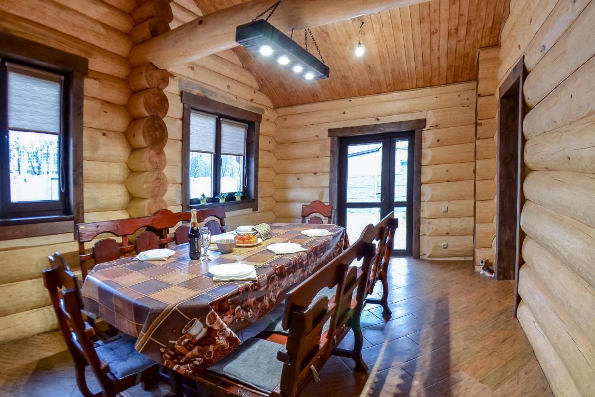 Sosnoviy Dvorik Baranovichi House - Housity