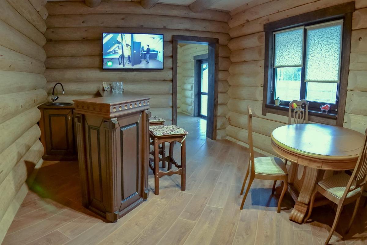 Sosnoviy Dvorik Baranovichi House - Housity