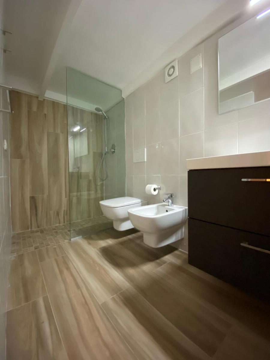 The Wine rooms - Housity