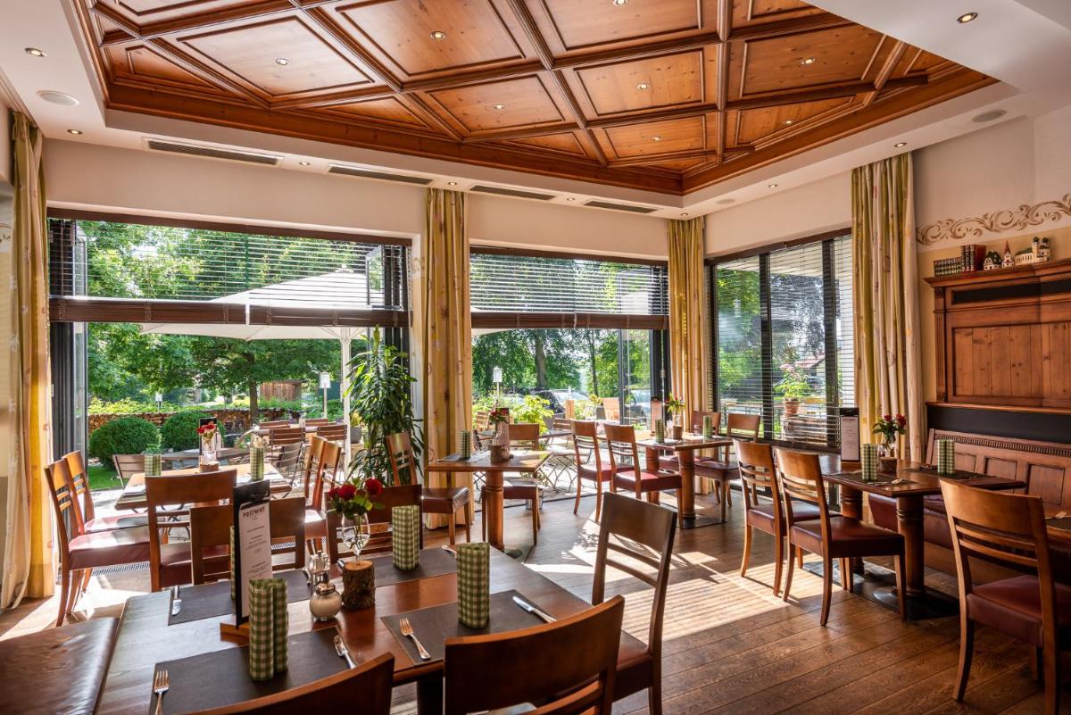Landhotel Postwirt - Housity