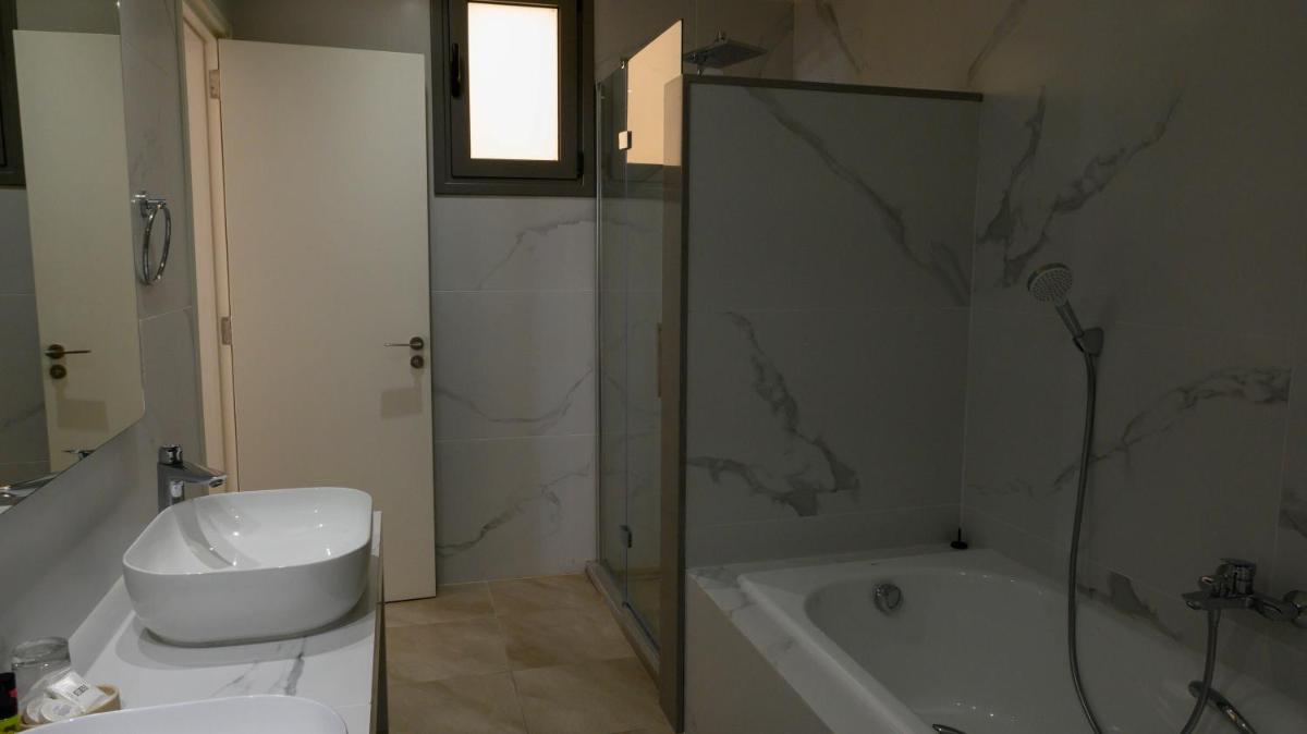 Aphrodite Beach Hotel - Housity