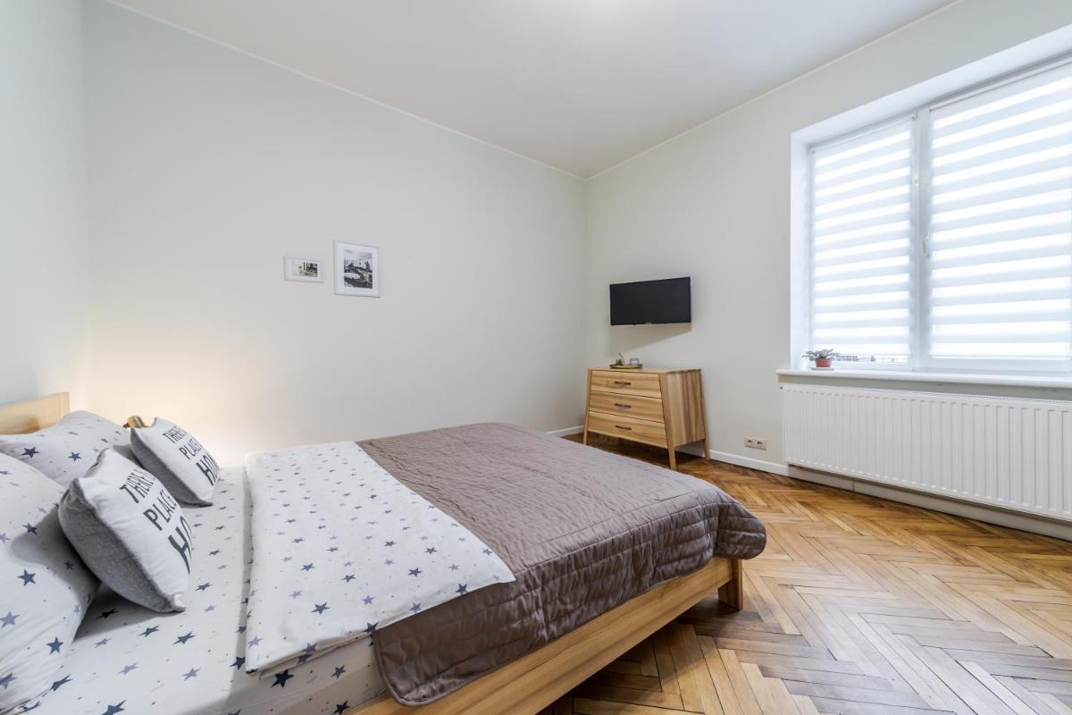 InshiApartments on Teodora square - Housity