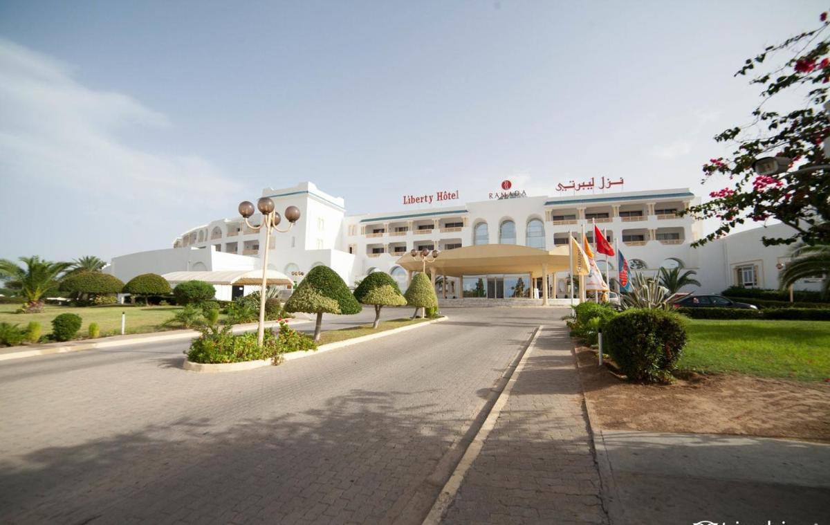 Hotel Liberty Resort - Housity
