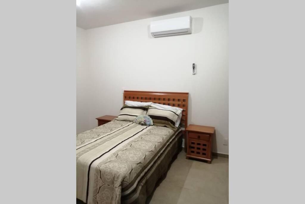 Any Mood! casa de descanso con Jacuzzi climatizado - Housity