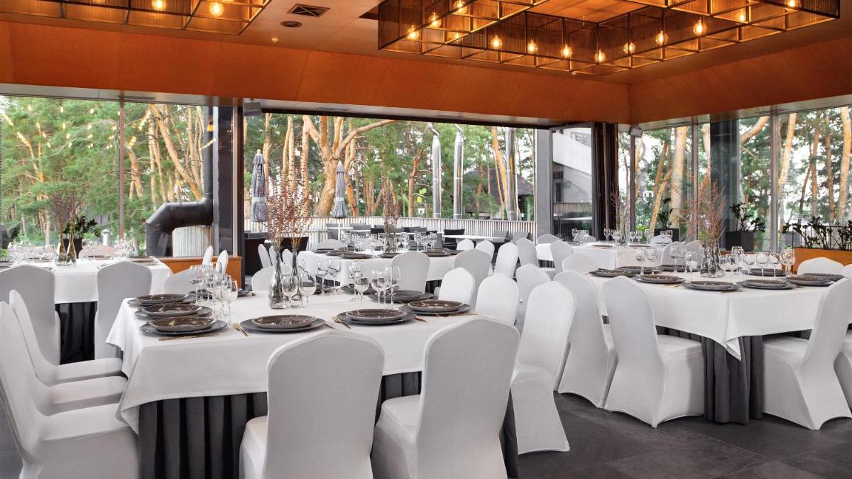 GOOD ZONE Hotel - Housity