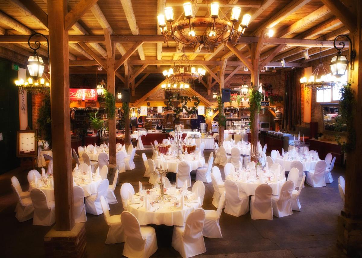 Hotel Restaurant Zur Post Lohfelden - Housity