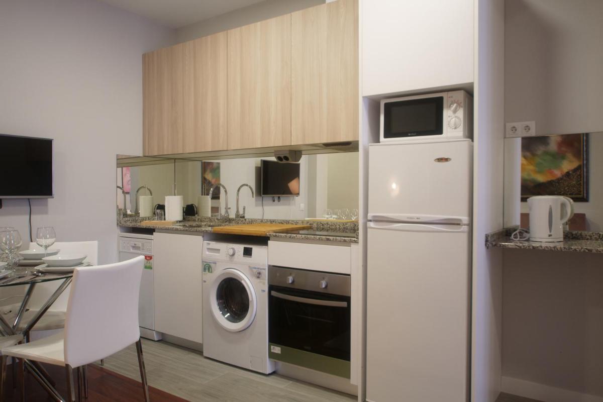 Apartamento al lado de Gran Via - Pink - Housity