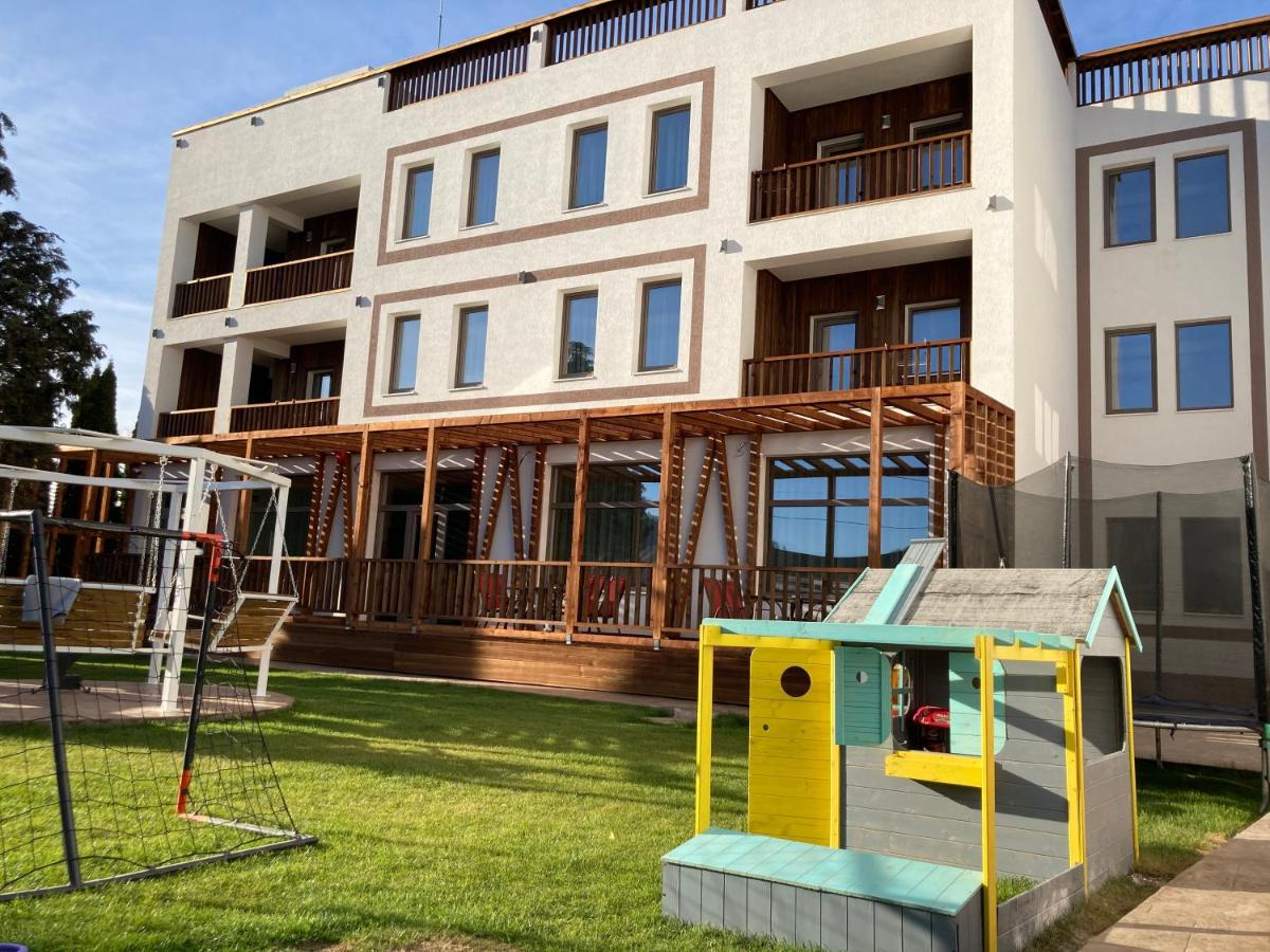 Sim House - Housity