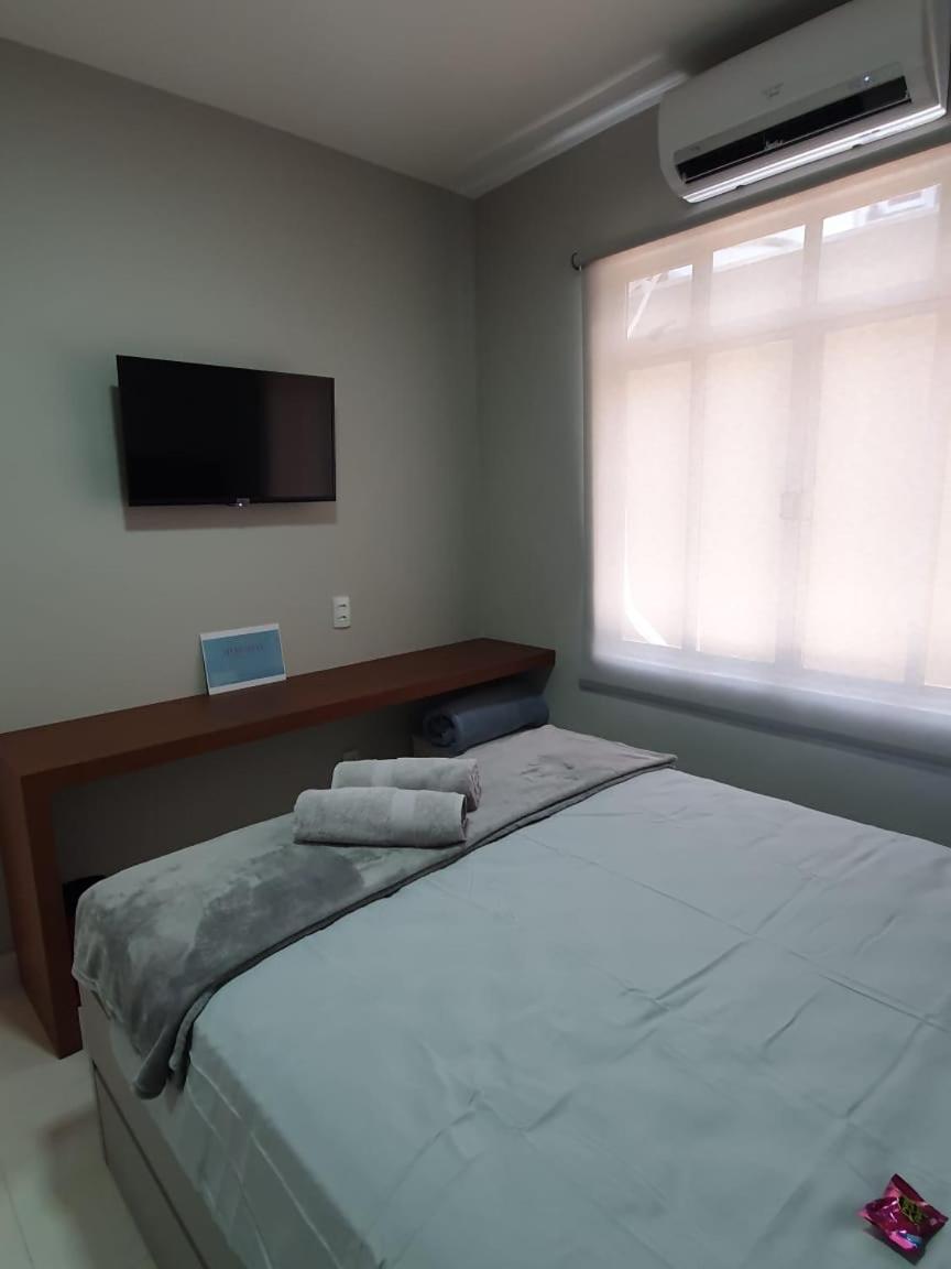 Suitetrails - Lindo apto, 100metros da praia, na Av Brasil com a Av Central melhor localização