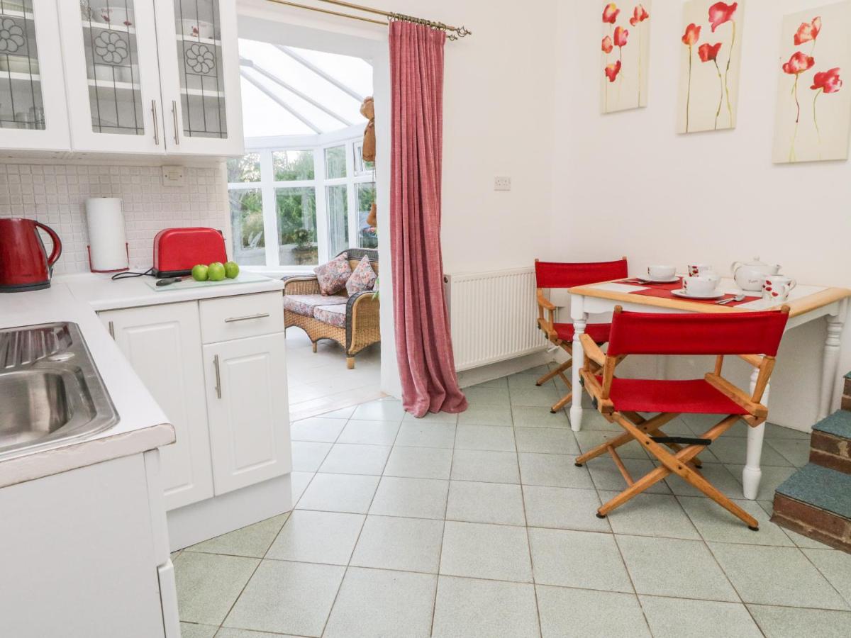 Jasmine at Magnolia Lake - Housity