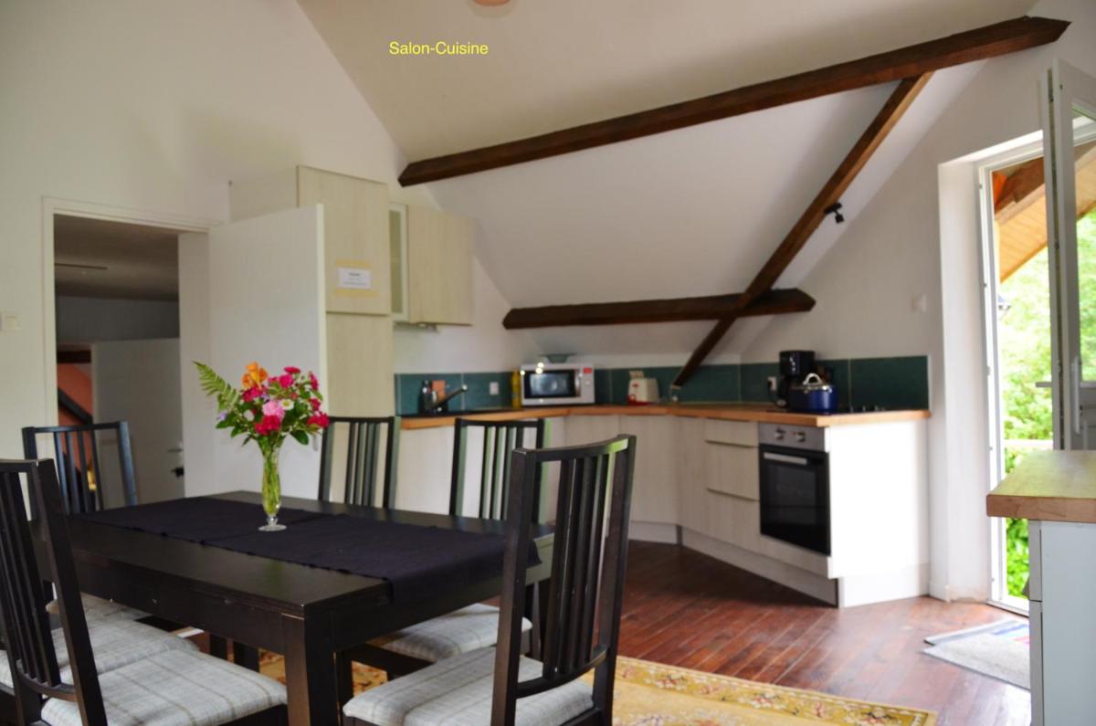 Appartement charmant Orgnac sur Vezere avec jardin et parking - Housity