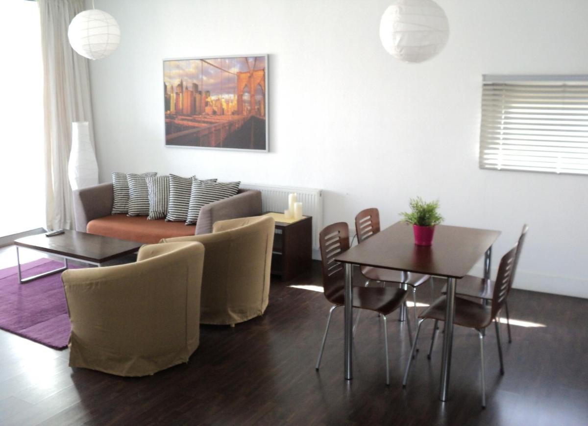 The Kapitani Residence - Housity