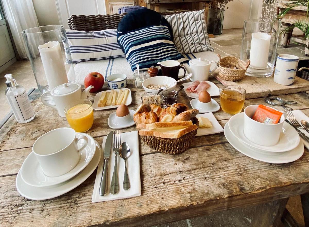Nourriture dans l'hôtel ou à proximité