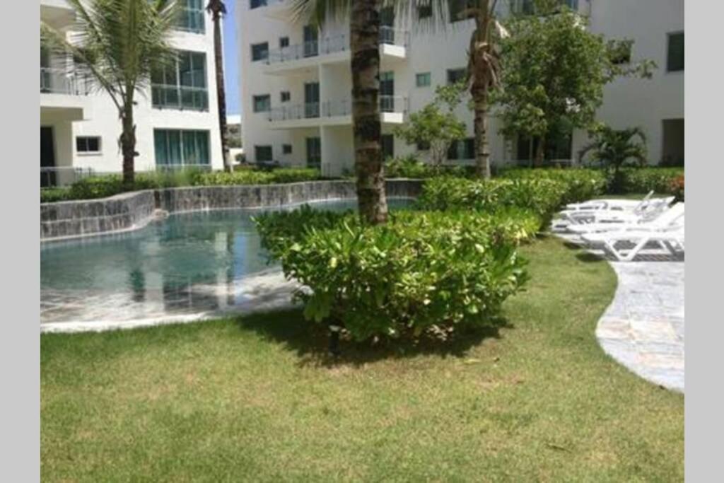 Cap Cana Cap Blue Green - Housity