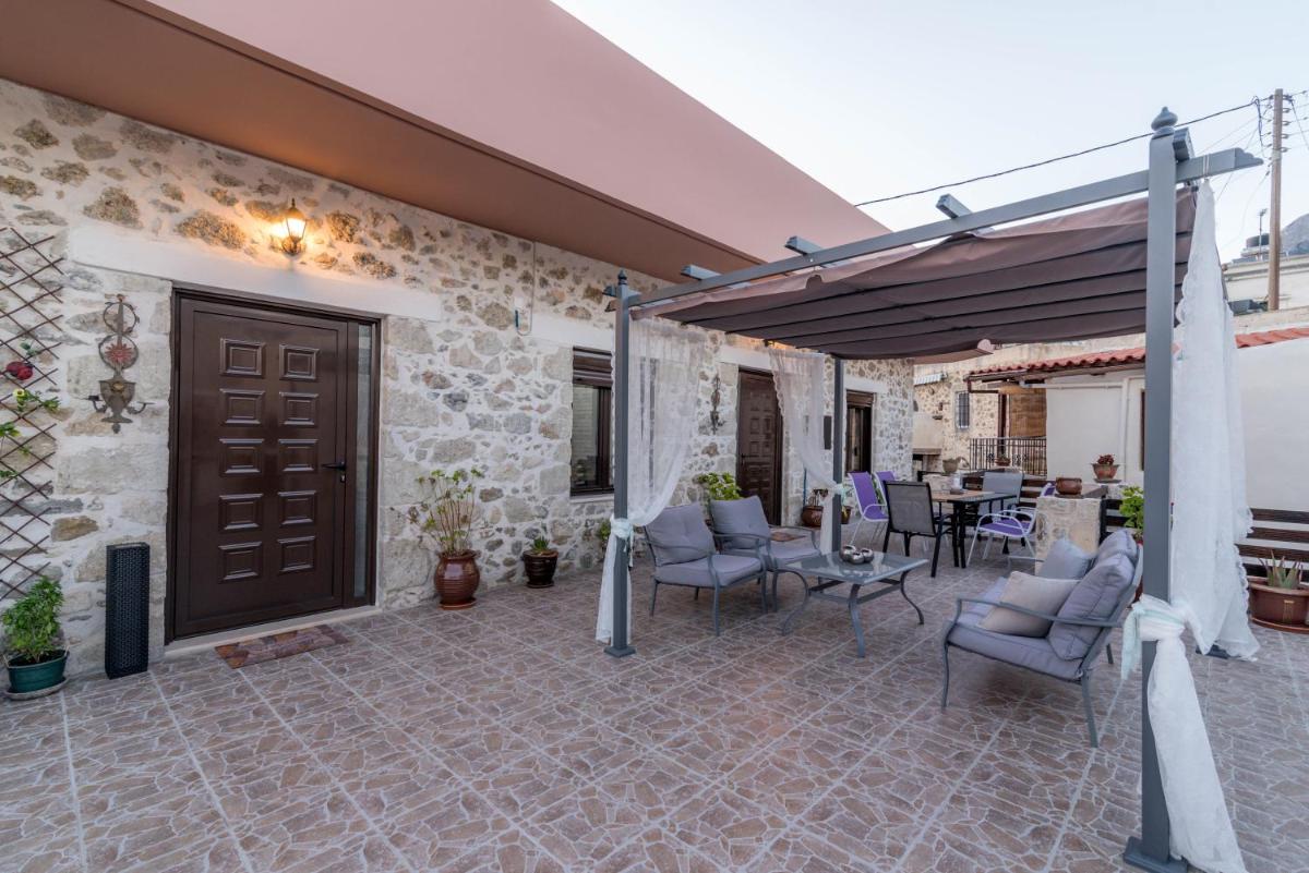 Zaros Villa Fountarinis - Housity