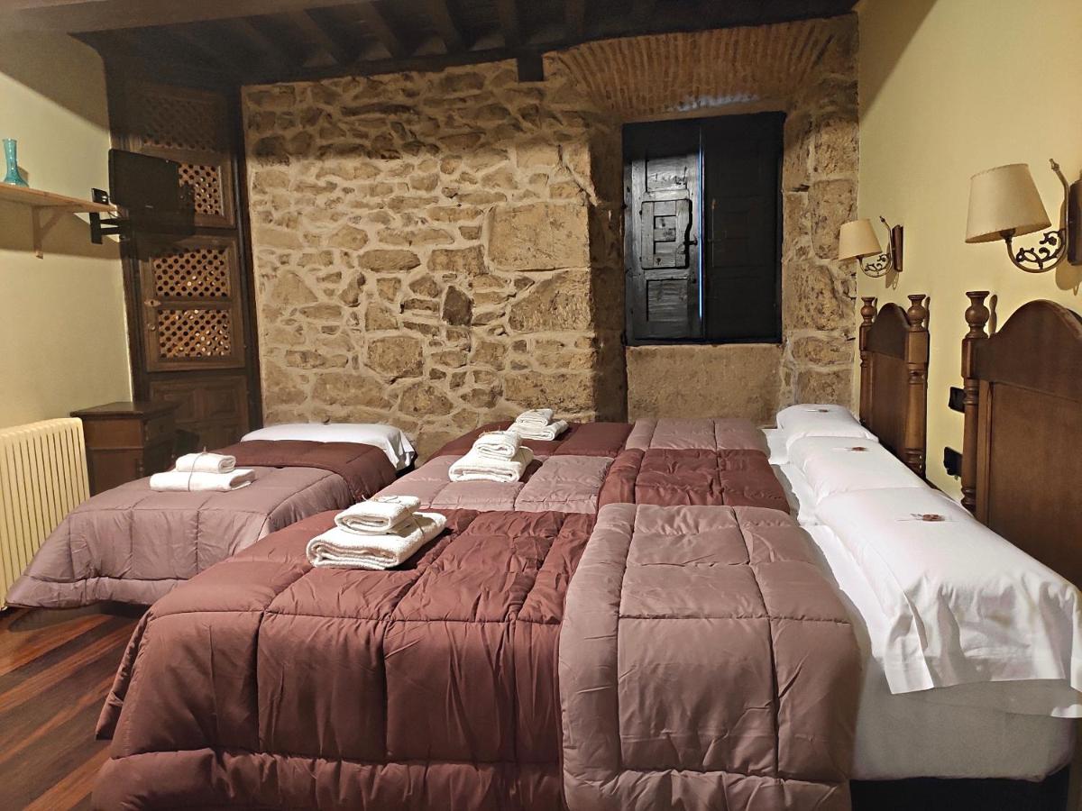 Posada de Candelario - Housity