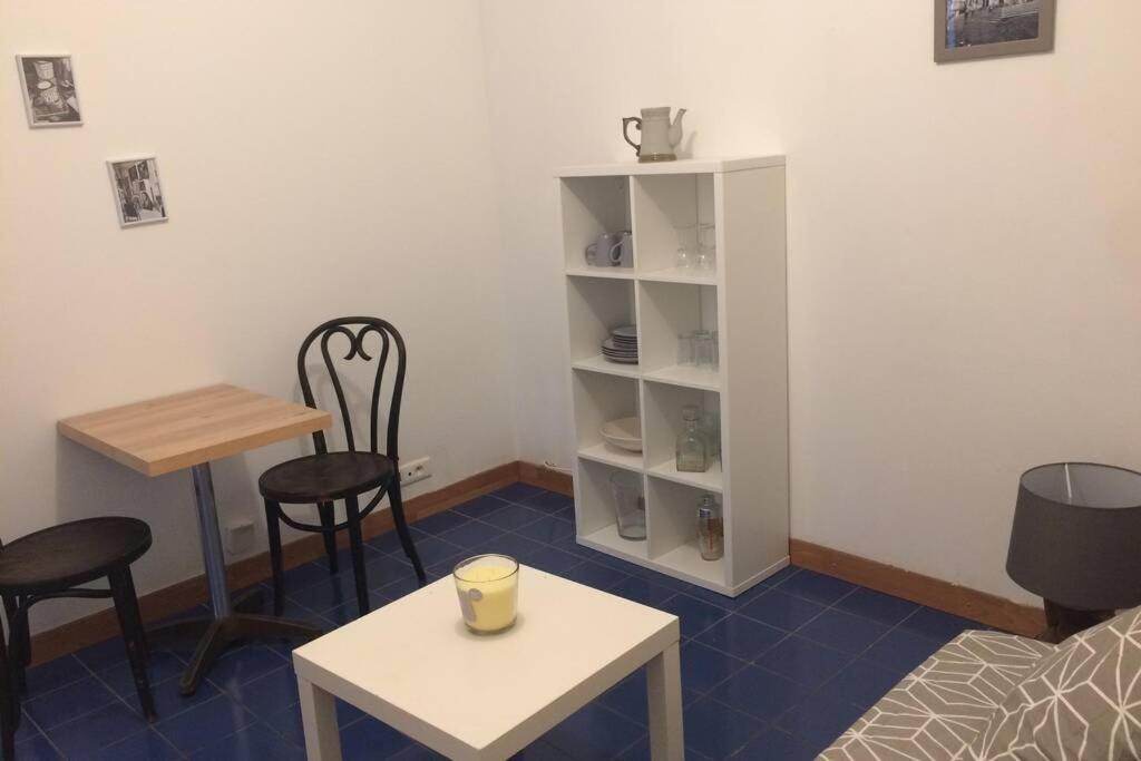 Studio T1 CV - Calme avec cour - Housity
