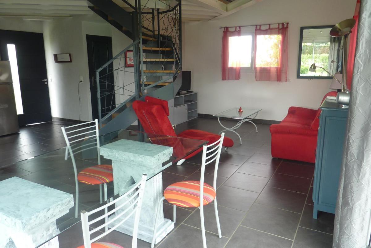 GITE AU PHIL DE MIJOE - Housity