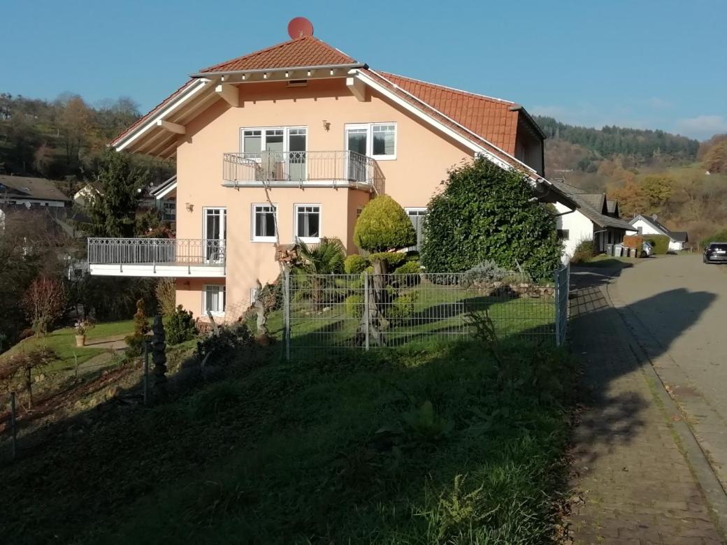 Gorxheimertal 92qm Allergikerfreundlich 2 Schlafzimmer 2 WC Terrasse - Housity