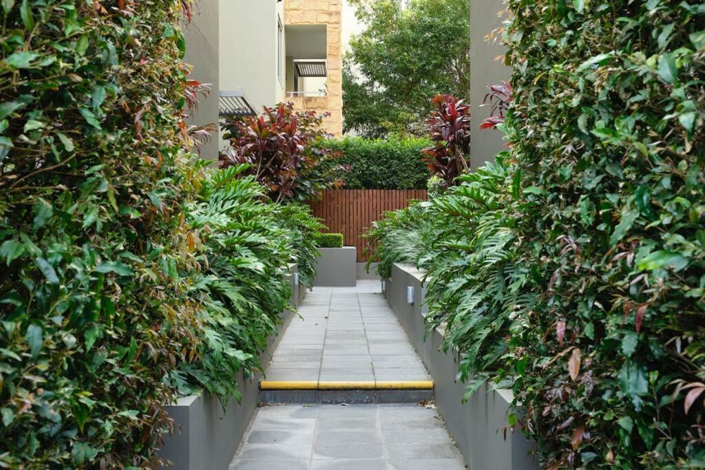 Suitetrails - Premium 2 Bedroom Garden Apartment