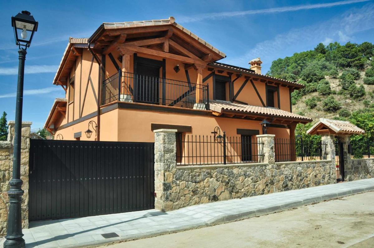 El Hojaranzo. Casa rural con encanto en Candeleda - Housity
