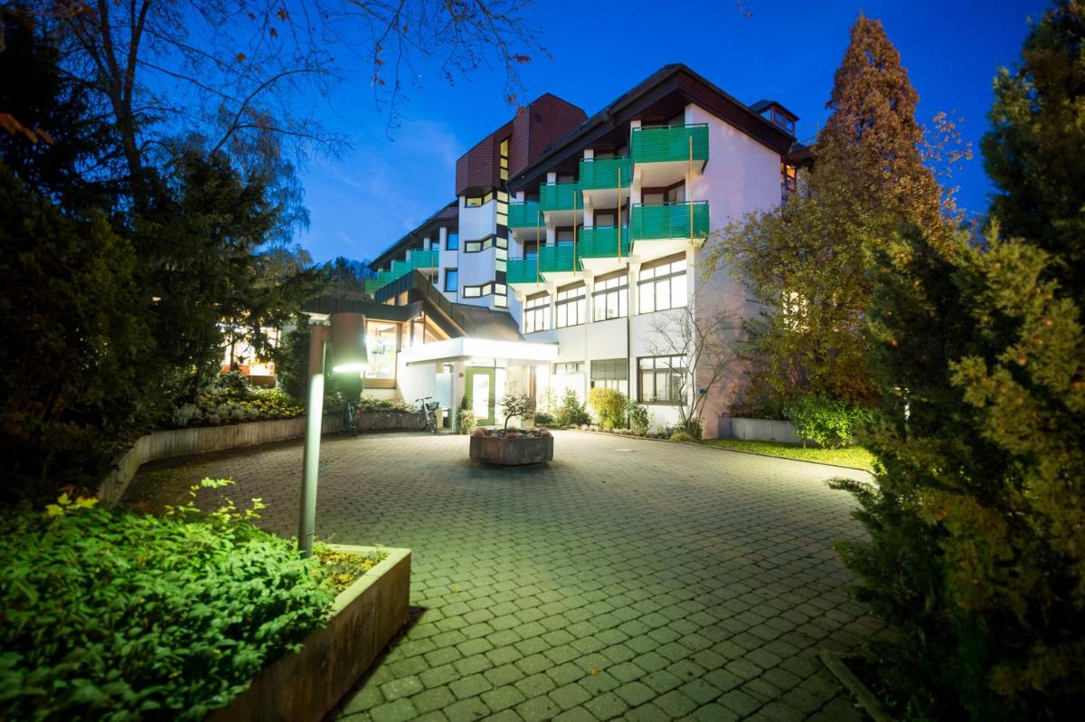 Hotel am Schlossberg - Housity