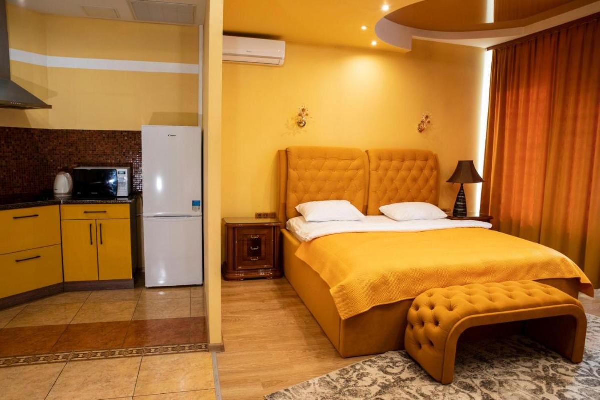 Seven Eleven Apartment HOTEL in Most City - Housity
