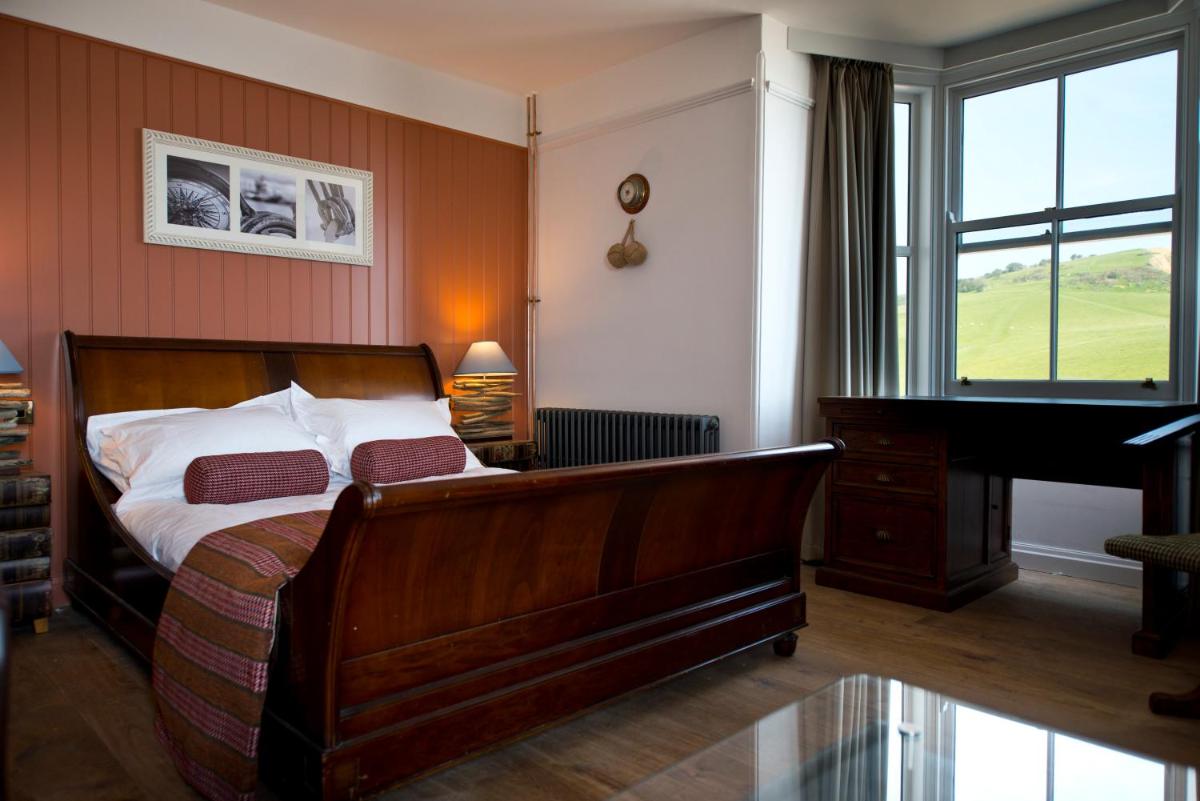 The Anchor - Housity