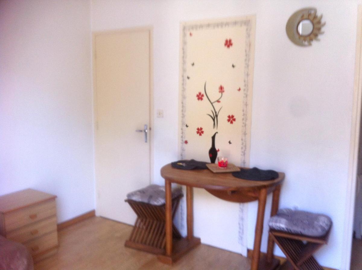Studio confortable, Rennes les bains, 17 m² + Balcon - Housity