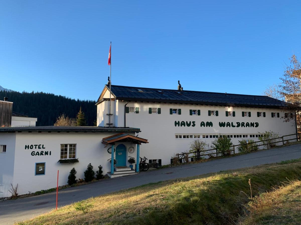Hotel Haus am Waldrand - Housity