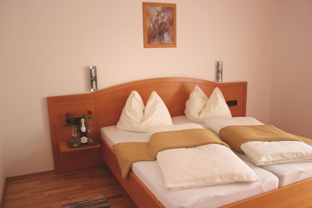 Garni Hotel Villa Tamara - Housity