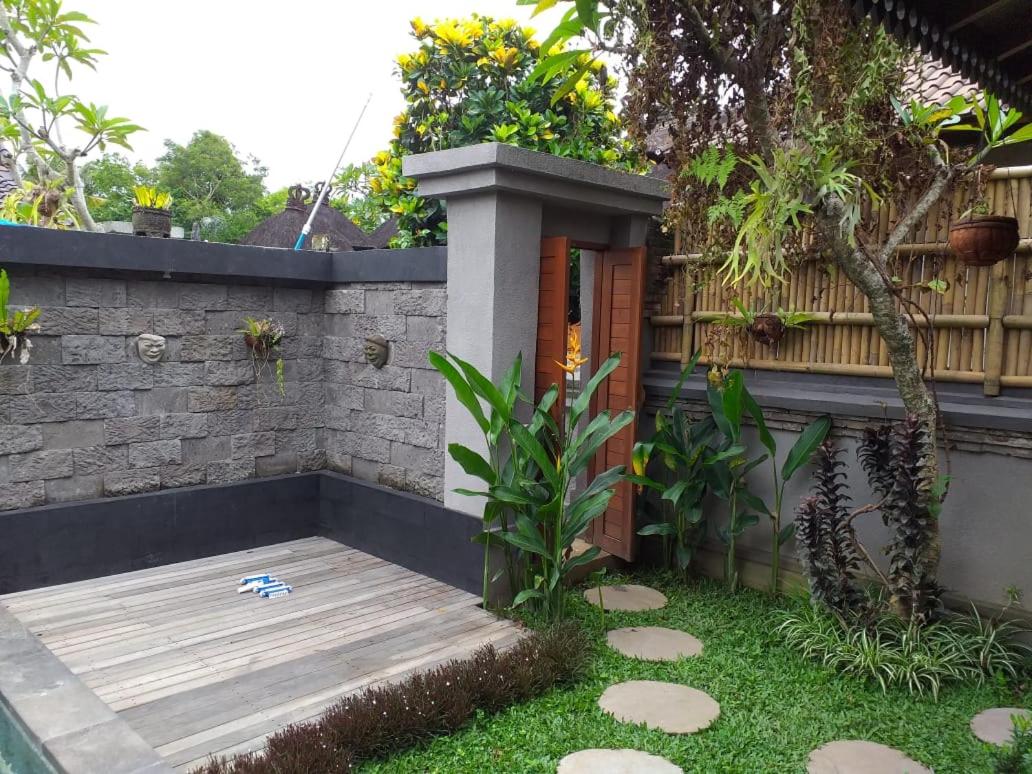 Natha Swari Villa - Housity