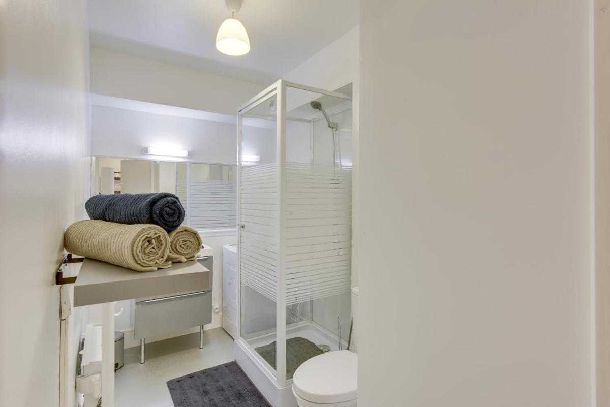 Suitetrails - Chic studio avec parking au centre-ville