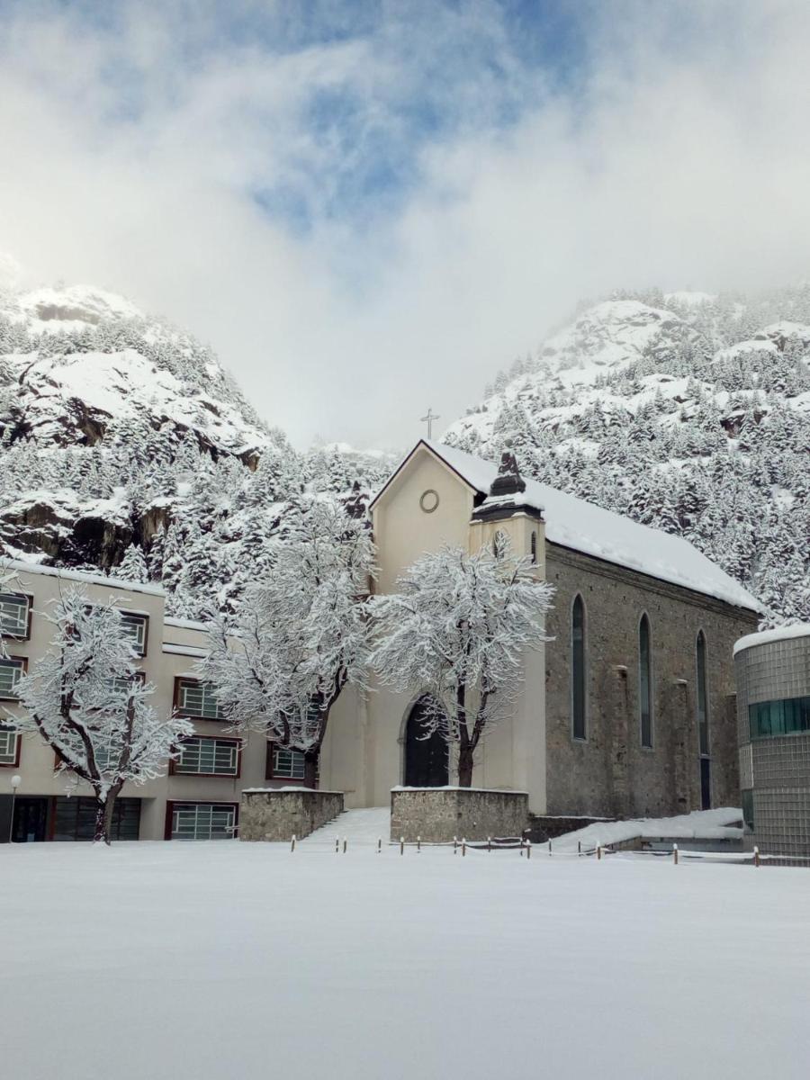 Gran Hotel – Balneario de Panticosa en invierno