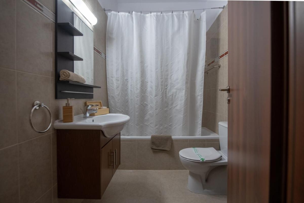 Suitetrails - Villa Arsinoe by Agroholidays