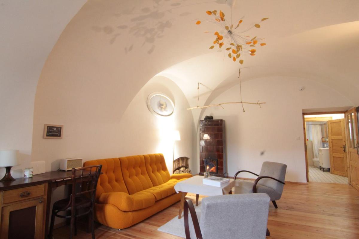 Apartmán Tri Klenby - Housity